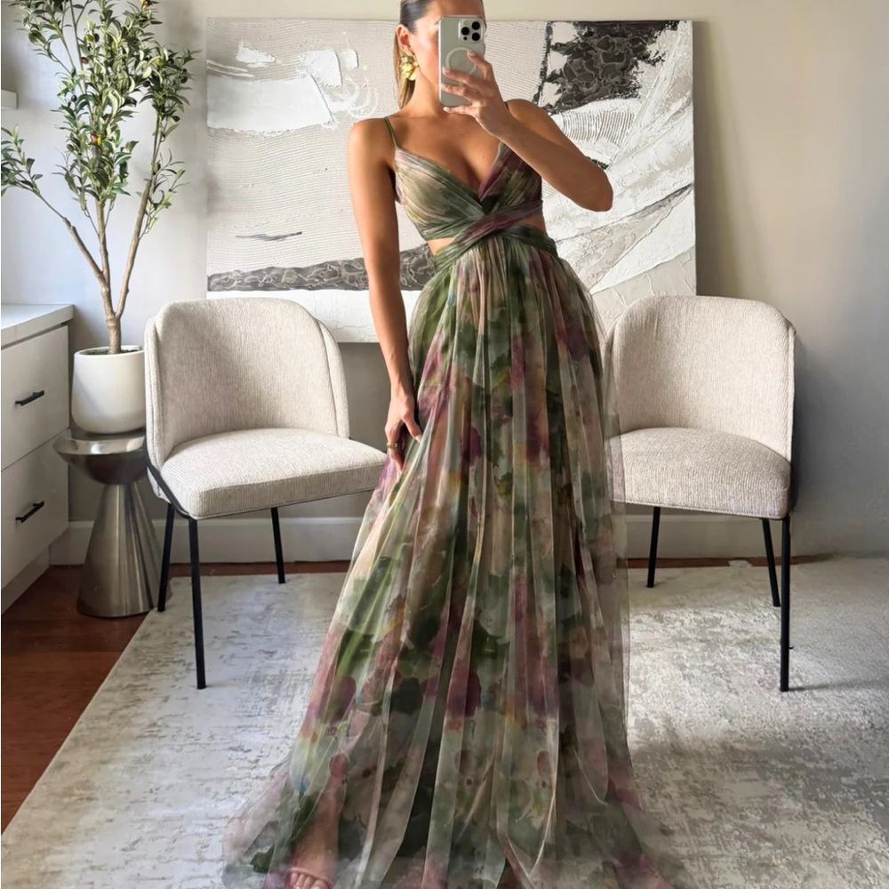 Elegant Floral Evening Gown